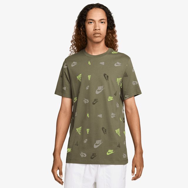 Nike Sportswear