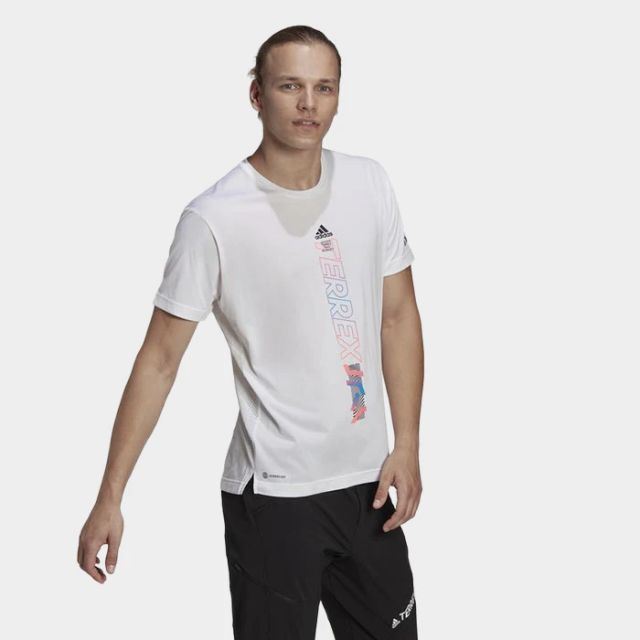 adidas Agravic