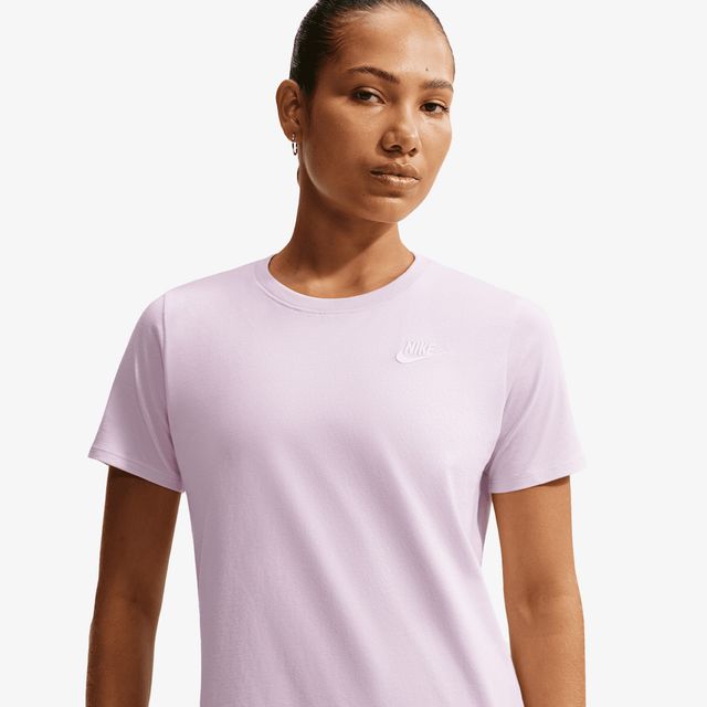 Nike Sportswear Club Essential