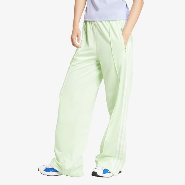 adidas Firebird Loose