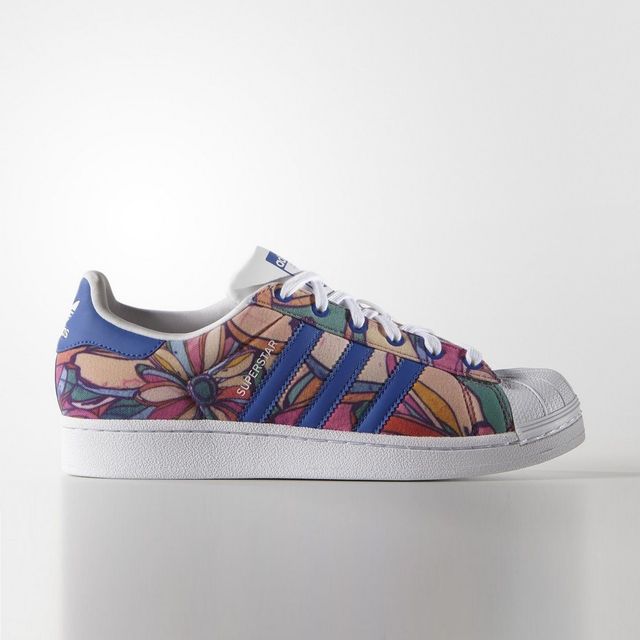adidas Superstar