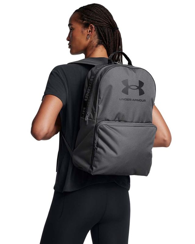 Under Armour Essential