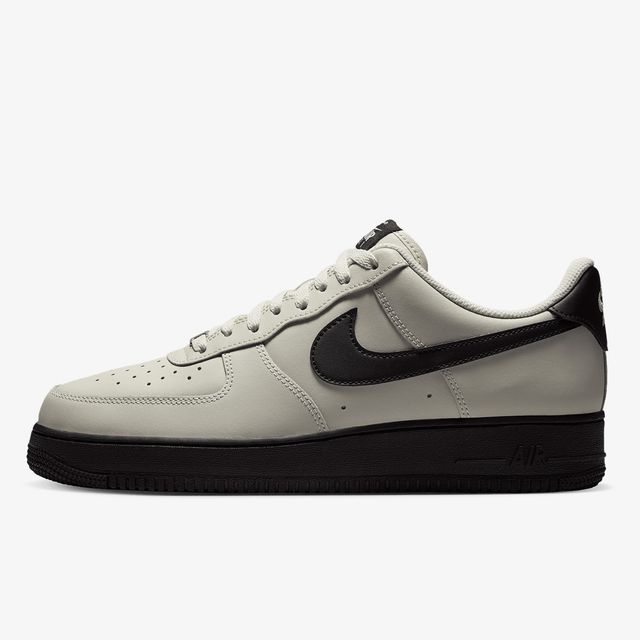 Nike Air Force 1 07