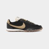 црна