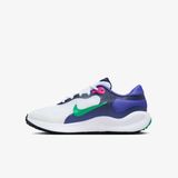 Nike Revolution 7