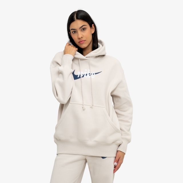 Nike Sportswear Phoenix