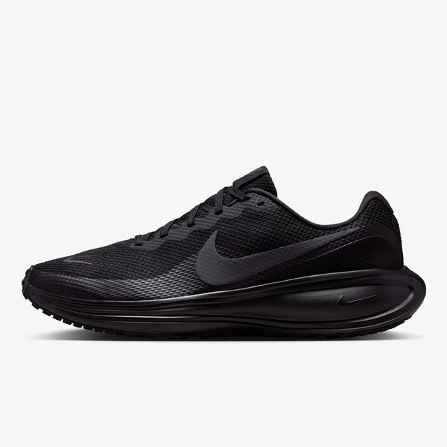 Nike Revolution 8