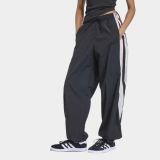 adidas Santiago