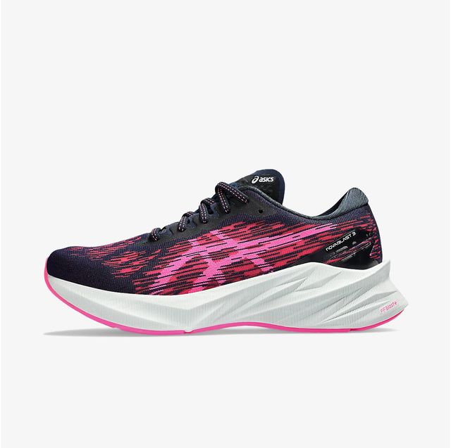 Asics Novablast 3
