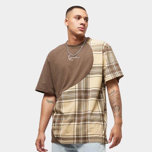 Karl Kani Small Signature Wavy Block Sand Off