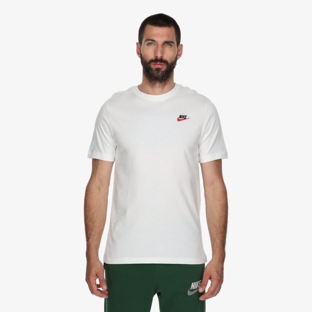 Nike Sportswear Club