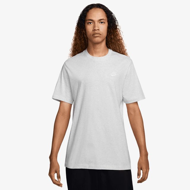 Nike Sportswear Club