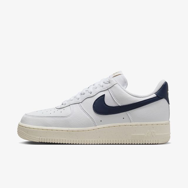 Nike Air Force 1 07