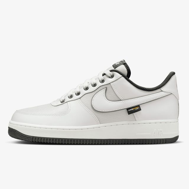 Nike Air Force 1 07 Lv8