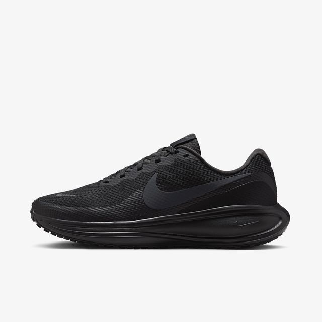 Nike Revolution 8