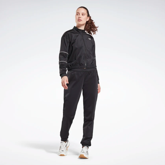 Te Tracksuit