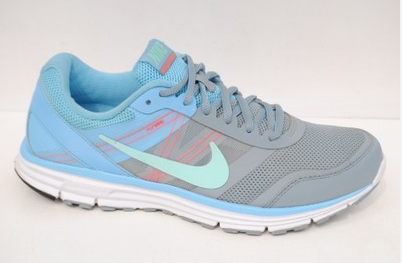 Nike 704933 003