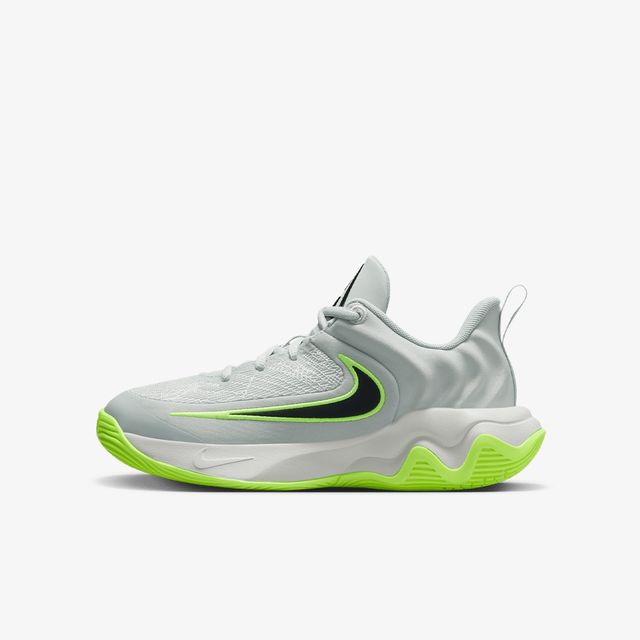 Nike Giannis Immortality 4