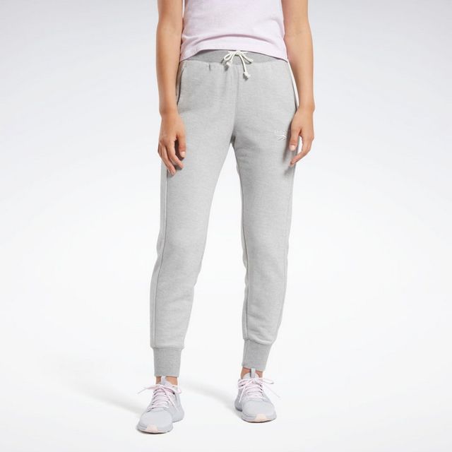 Reebok Dolona TE Textured Logo