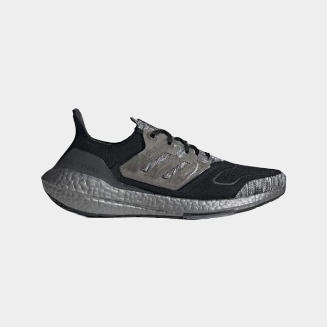 adidas Ultraboost 22