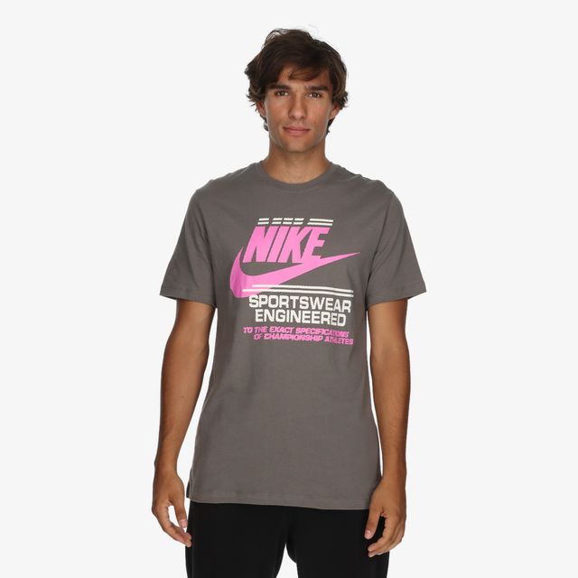 Nike Sportswear