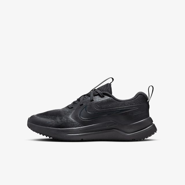 Nike Cosmic Runner